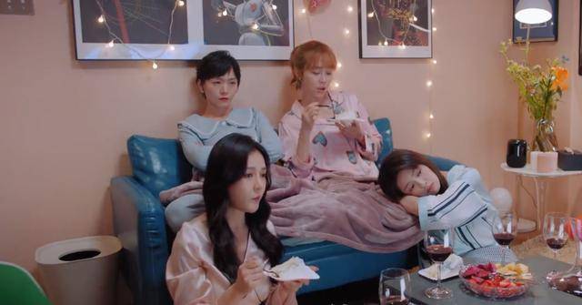 职场|播出12天拿下8个收视第一，网友评：作为一部轻喜剧，它算成功的