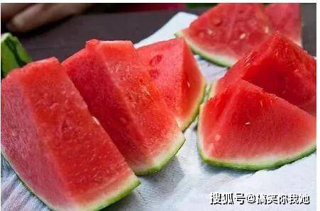 晚上可以吃西瓜吗 61b891be0eab4b20a153d975ecadc0f7.jpeg