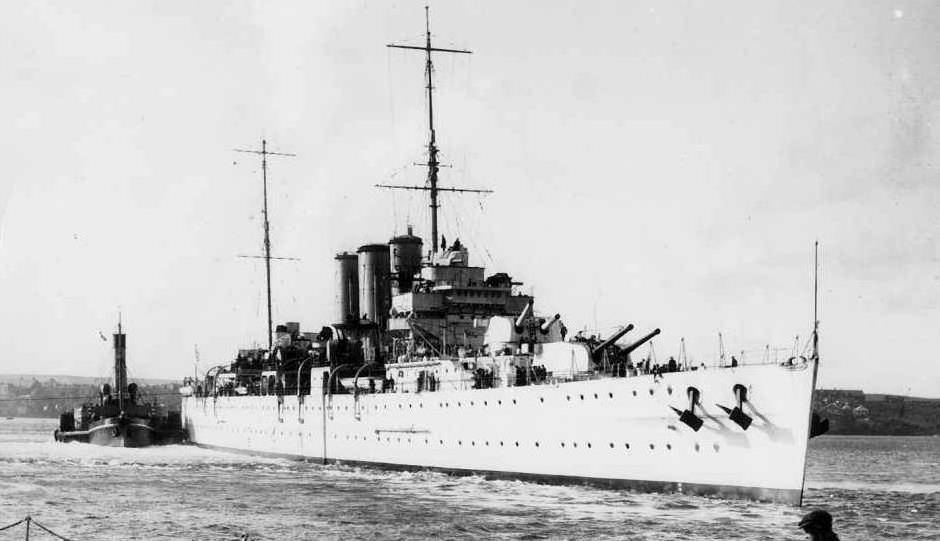 原创二战皇家海军的水上狼群:"城"级轻巡洋舰,德意志的梦魇