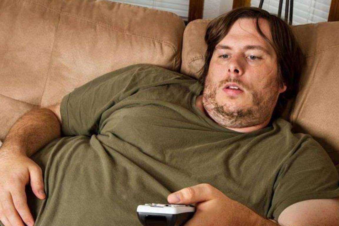 饮食|睡前4个“发胖”习惯,若不戒掉,可能越减越胖,你中了几个?