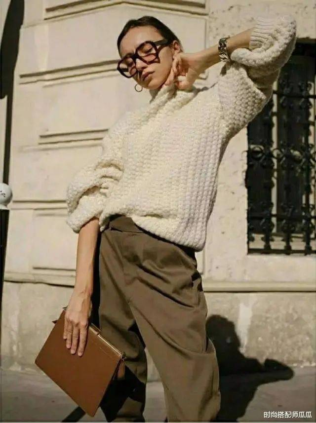 身材 今年毛衣流行这么塞！巨显瘦显高巨好看！