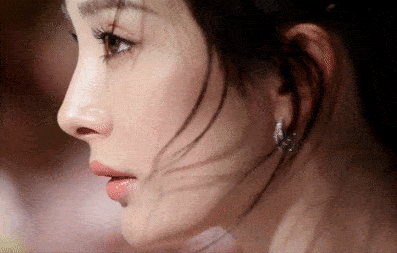 下半身 杨幂也太瘦了,白T恤配工装裤轻松凹出“小蛮腰”,身材好真任性