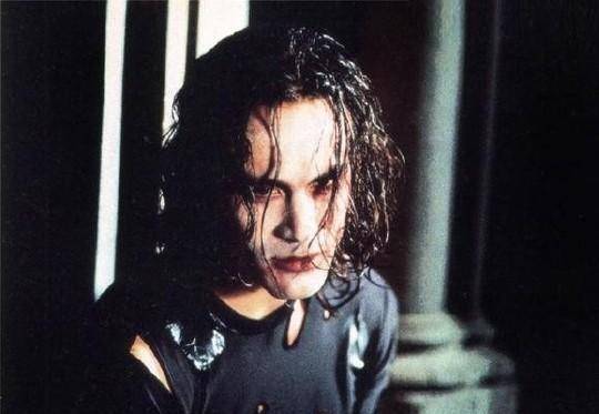 乌鸦|1993年李小龙之子李国豪在片场遭“枪杀”，到底是意外还是阴谋？