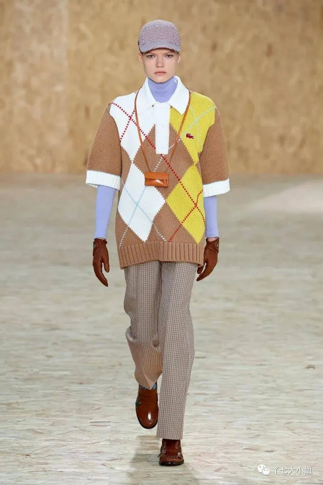 西装 2021秋冬女装流行趋势之:学院风