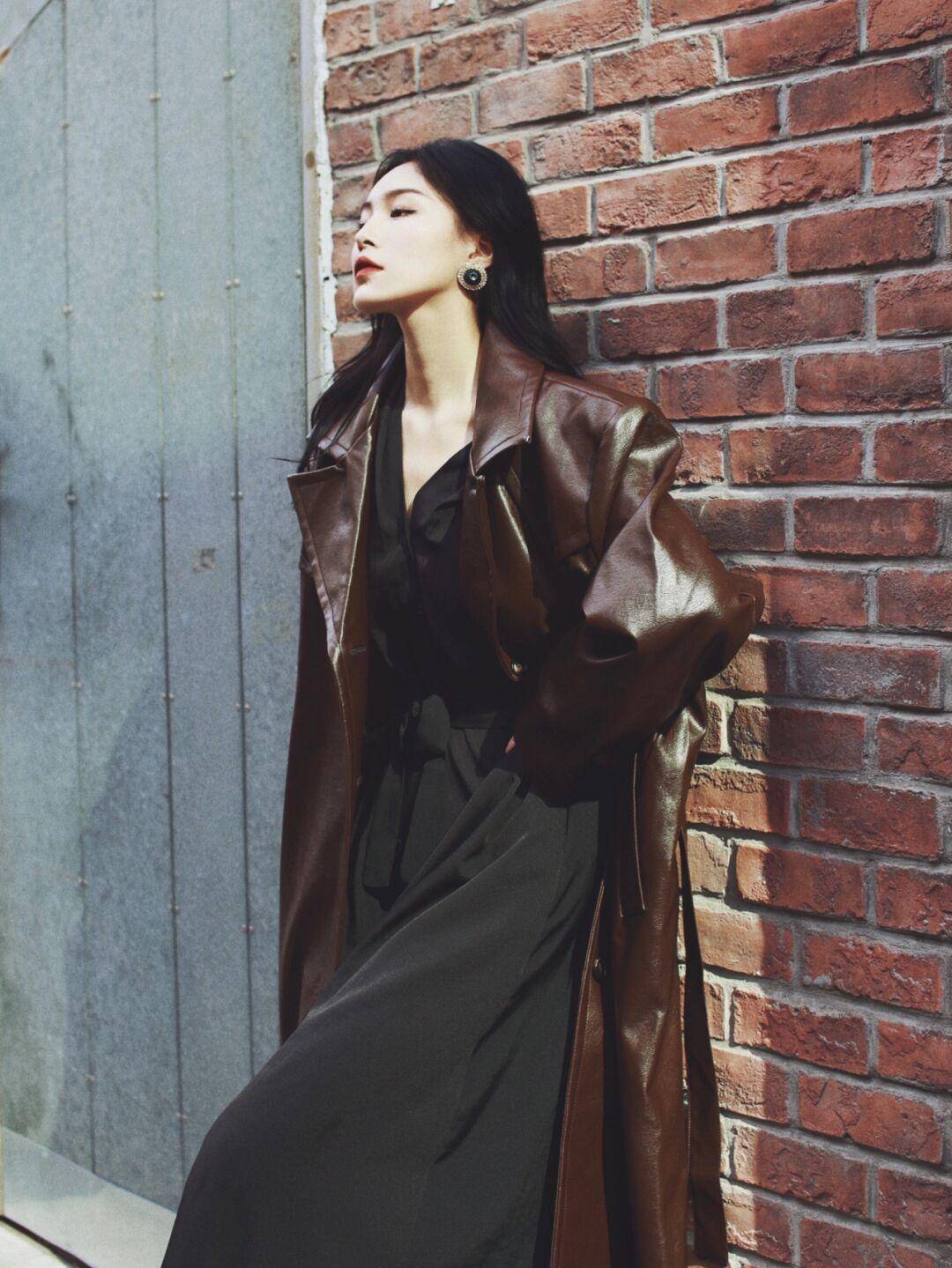 注入 你离时尚只差一件“皮大衣”，掌握几个穿搭小技巧，让你气质翻倍