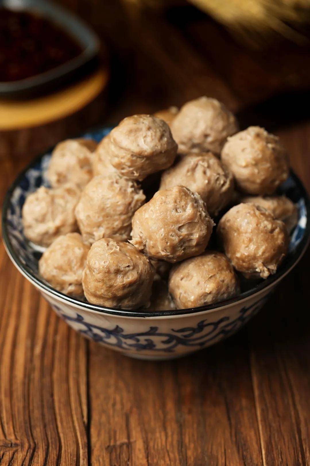 q弹爽口 ▏ 牛肉丸牛小二家的牛肉丸弹比乒乓球还高,分分钟上天没问题