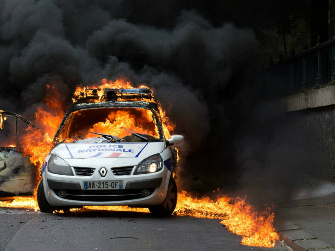 九国警车盘点土豪国果然不一样
