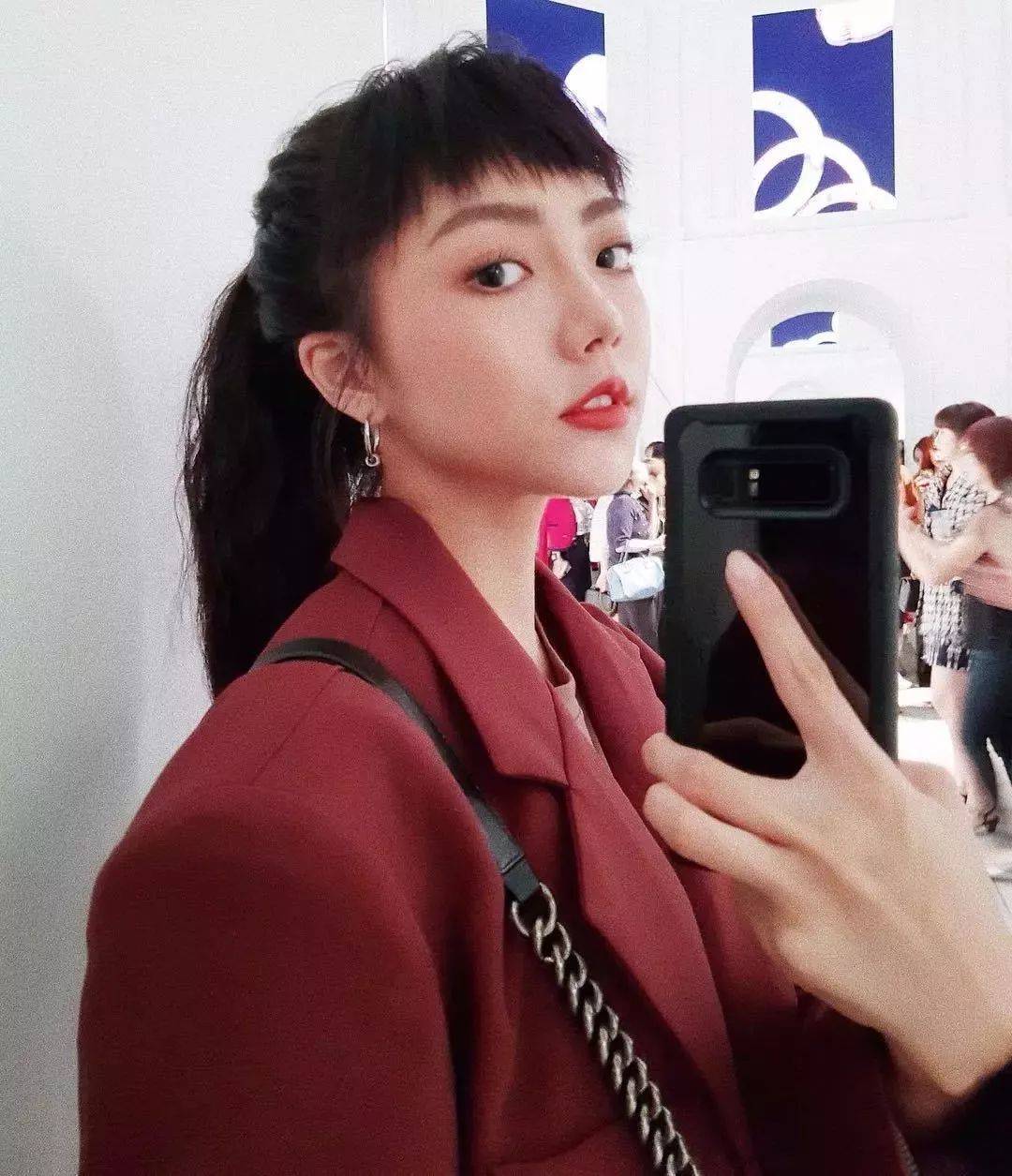 发型八款超受欢迎的刘海来了！