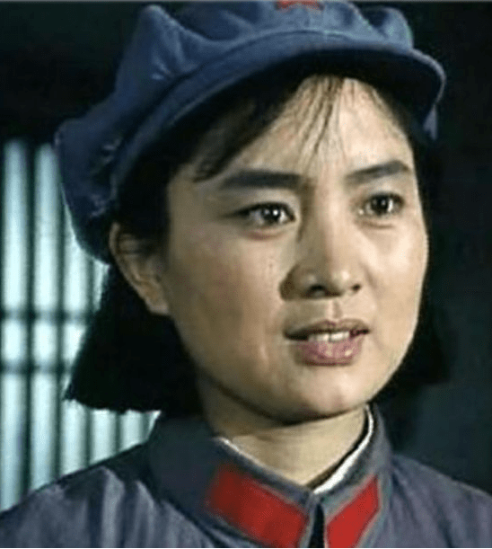 北影|“北影三朵金花”今夕照对比，如今40年过去了，谁的变化最大呢？