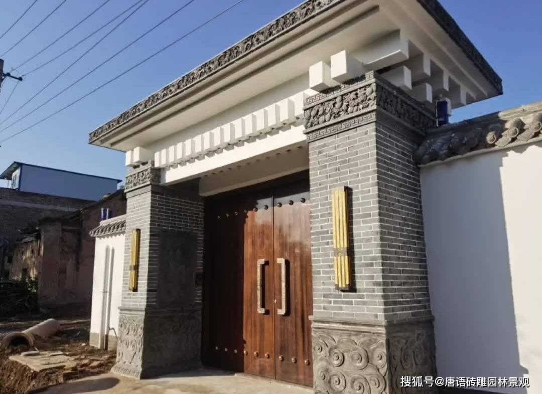 中式别墅庭院大气门楼,砖雕青砖装饰