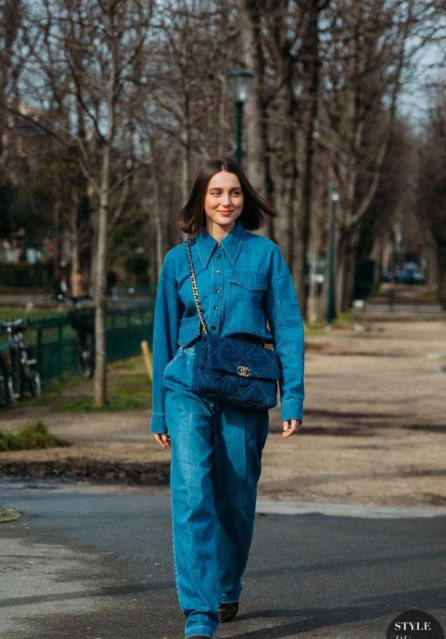 感觉 几辈子人都穿的牛仔，怎么就永远也买不够了