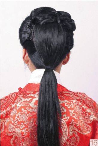 假发明代造型：贵夫人堆砌盘发造型