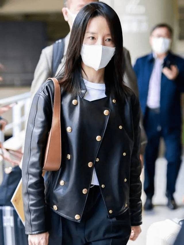 苦相41岁董洁大翻身！新剧演袁隆平夫人，扎双马尾扮嫩苦相脸太显疲惫