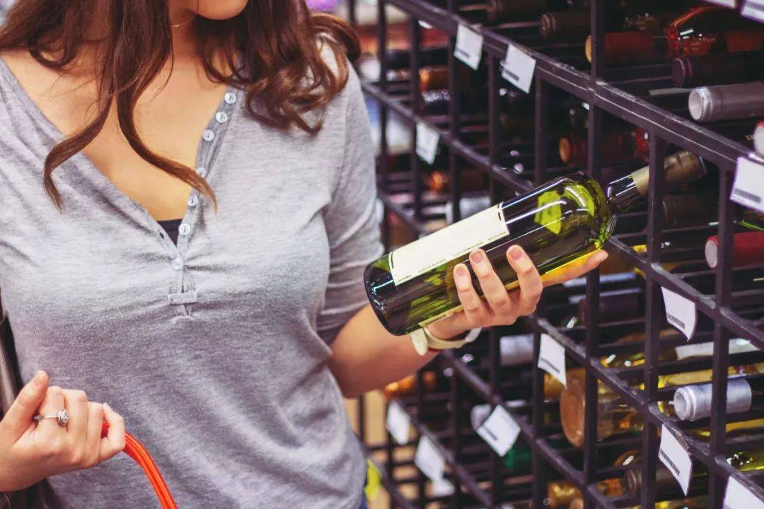 进行|喝了“无酒精”的酒，也算酒驾吗？| 富隆酒业