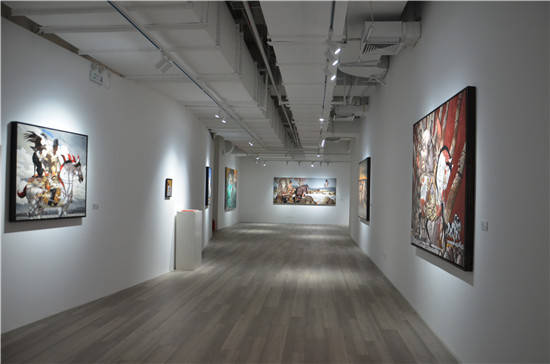 唐风极目徐松波艺术展在尚尊画廊艺术中心开幕