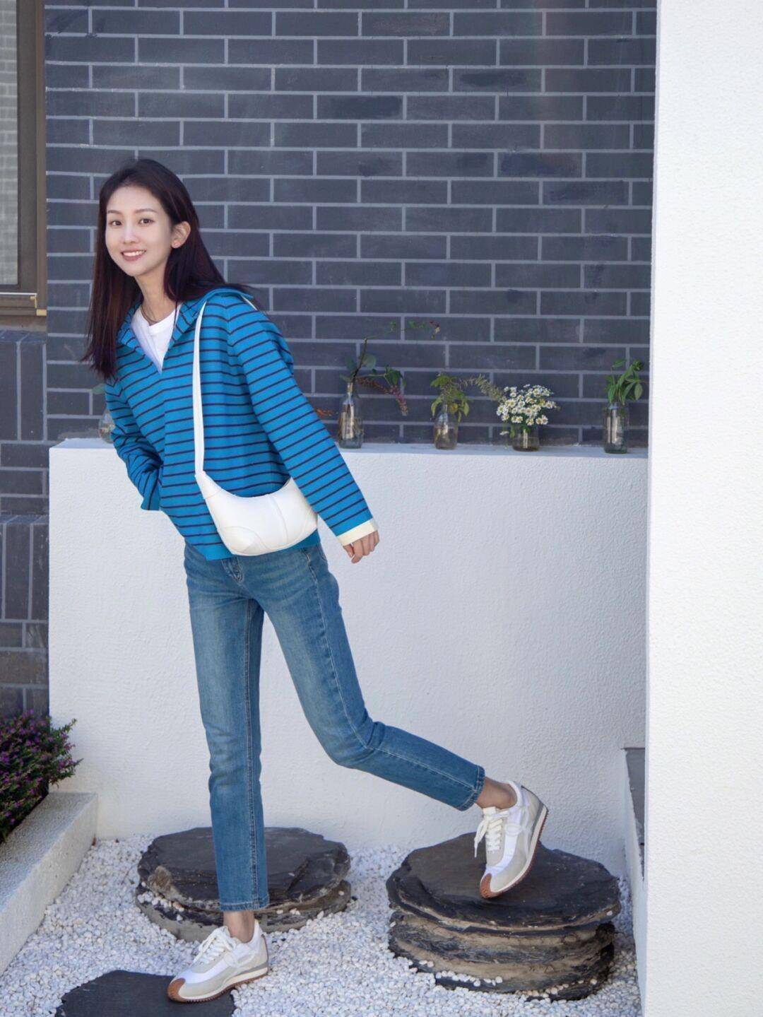 季节 秋冬季节不知道穿什么?一件毛呢大衣全搞定,让你美出新高度