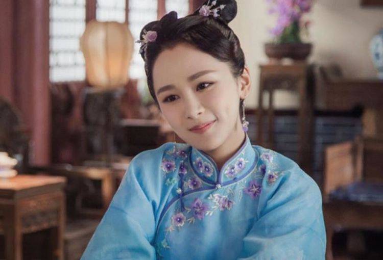 蓝儿 杨紫一人就能演“七仙女”,扛过蓝儿,避开红儿,却被紫儿打败了