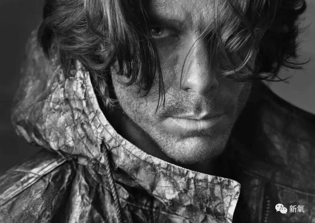 Charles 这是人类能长出来的脸吗?!