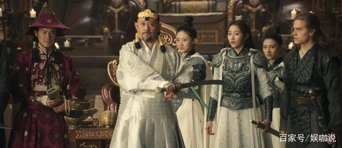 姜文|姜文过于相信天赋,《图兰朵》全员翻车,关晓彤演技下线了?