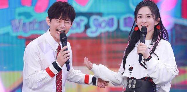 因为|《快本》6人变4人?网传他俩要离开,谢娜成“罪人”,撇不清了