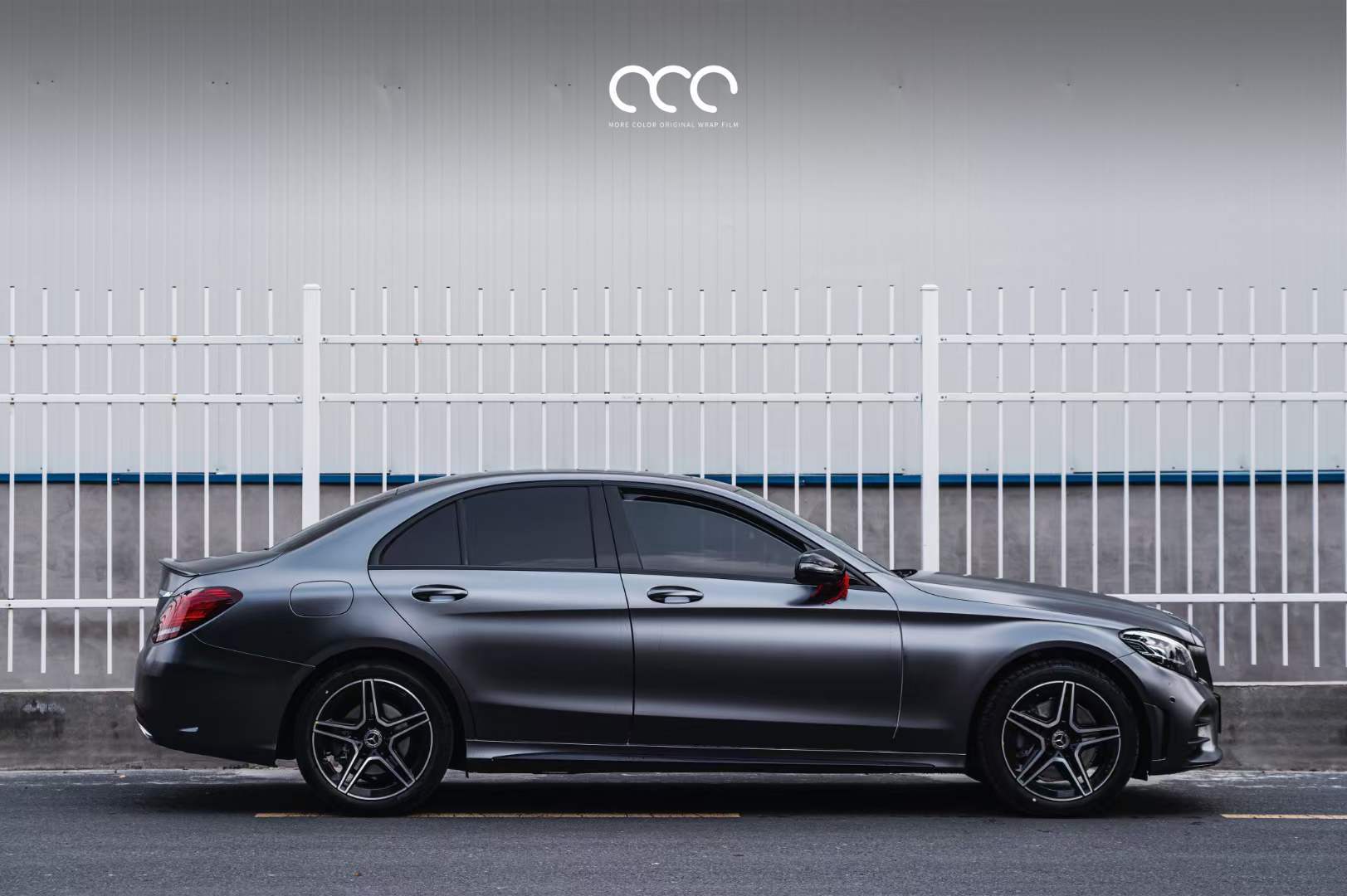 奔驰全车漫彩改色膜电光金属深空灰