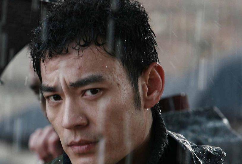 演技|《野蛮生长》赵丽颖和实力派演员共同参演，终于不合作流量演员了