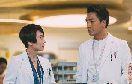 钟嘉欣|TVB台庆剧评分出炉 钟嘉欣点燃观众的集体回忆