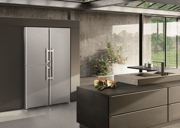 冰箱中的天花板，Liebherr 利勃海尔 冰箱SBSes 8474