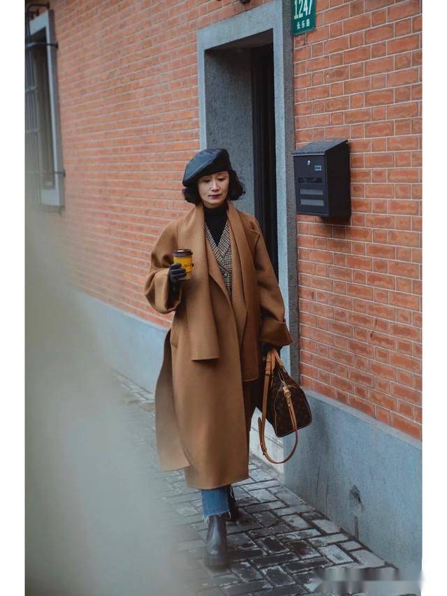 设计 相有效穿好大衣，想要提升穿衣品味，应该了解服饰美学的基础原理