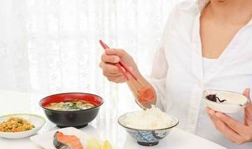 因为|坚持每天吃早餐的人，最后都怎样了？会有6个变化