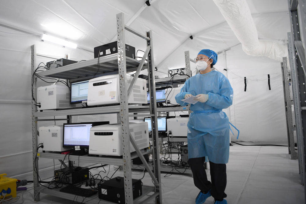 病毒“猎手”：走进“猎鹰”号硬气膜实验室