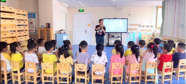 长征|“云宝贝 - 智慧幼儿园”产品亮相第 80 届中国教育装备展