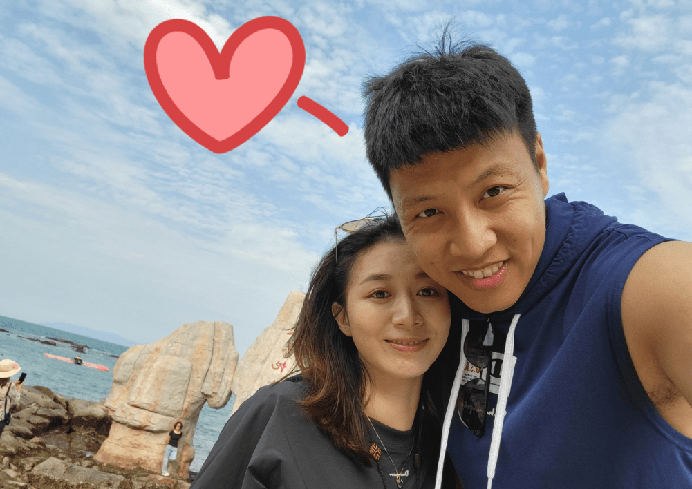 据了解,杨伊琳与她的老公在今年2月份刚刚领证结婚,几乎与前中国女排