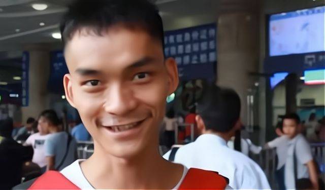 连续复读13年的唐尚珺，今年依旧选择放弃，明年将是他最后一战