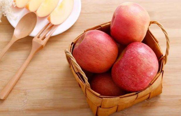 苹果怎么吃润肺 b1a3f922289e4b65b67d34880f27dde3.jpeg