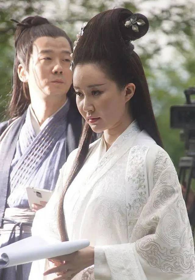 娄艺潇动脸的7位女星，一个比一个神奇，有人请医美专家鉴定自己纯天然