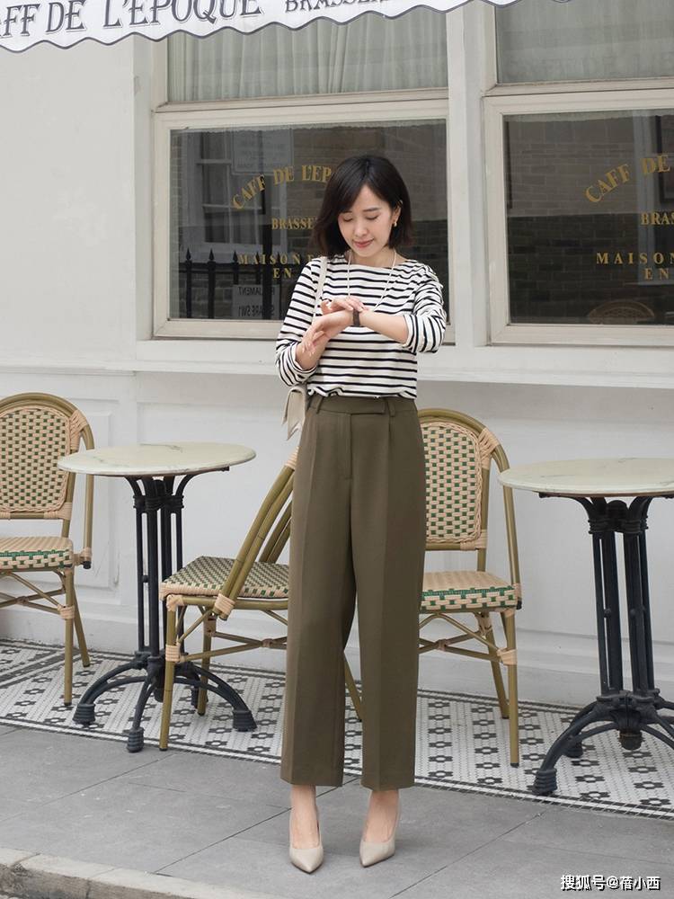 感觉 奔三奔四的女人,建议多穿“高腰裤”,好看的款式和版型都选好了