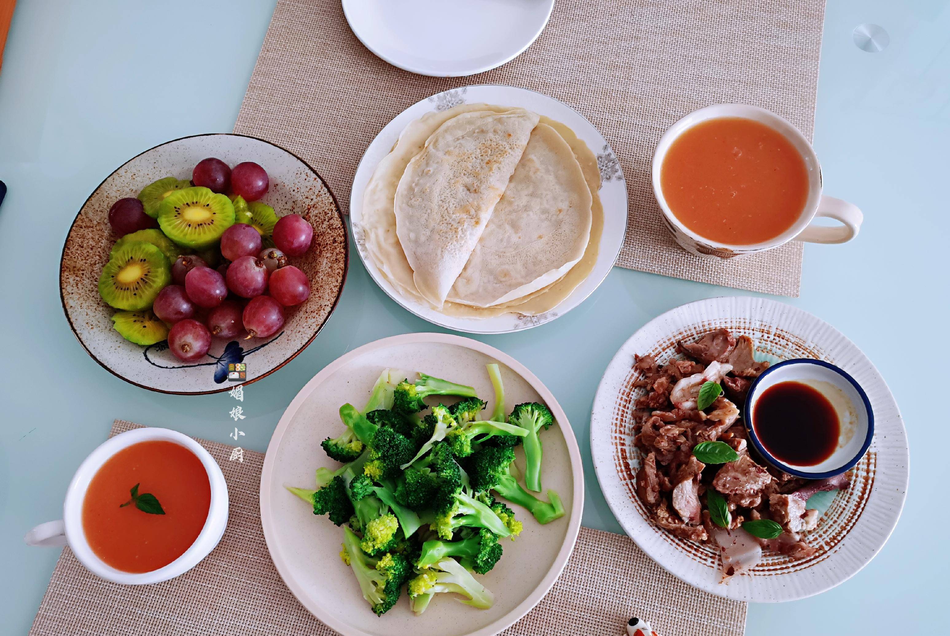 煎饼|假期早餐不马虎，不用早起做了煎饼和浓汤，家人爱吃生活有仪式