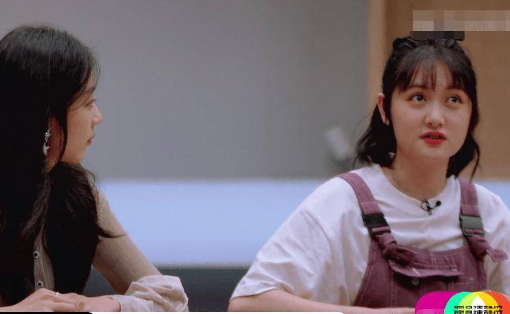 什么|董思怡质疑郭敬明被夸好敢，她却怂了，连忙发文澄清：真无意冒犯