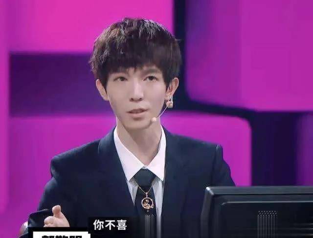 节目组|郭敬明给何昶希S卡遭网友炮轰：烂片的标杆，建议节目组换个导演