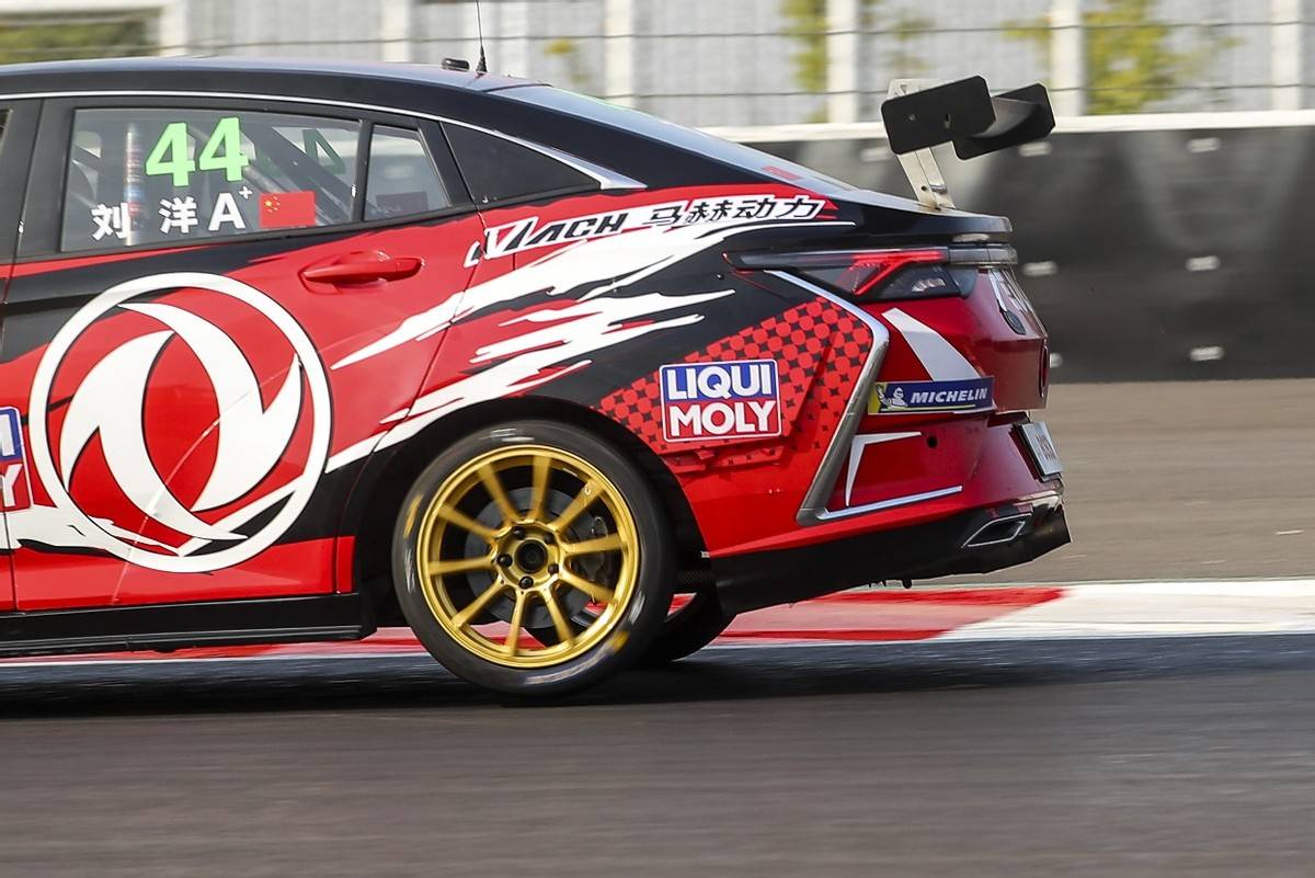 凭借马赫动力东风风神车队2021ctcc株洲站再创佳绩