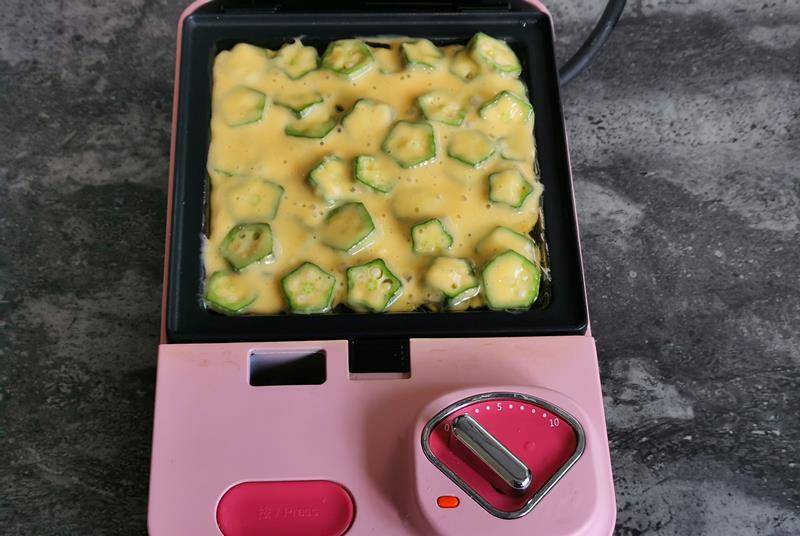 蔬菜|孩子开学了，早餐不用买着吃，勤快宝妈教你10分钟快手早餐饼