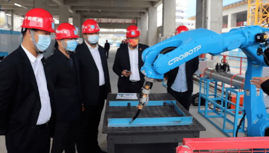 西安经开区直属国有公司科技“战疫”显风采