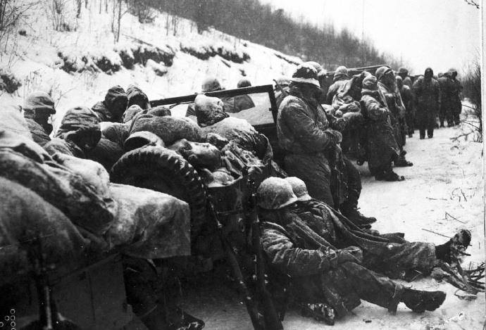 关爱国|吴京不断拍摄爱国电影，被质疑“发国难财”！事实真是如此吗？