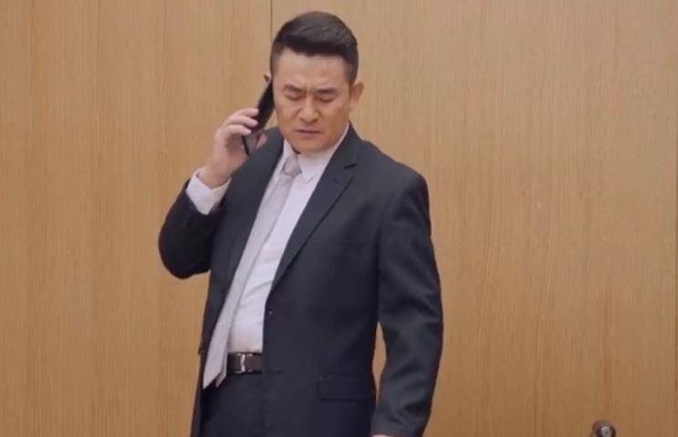 棚户|《突围》棚户坍塌背后真相曝光，皮蛋受到应有惩罚，好戏要上演了