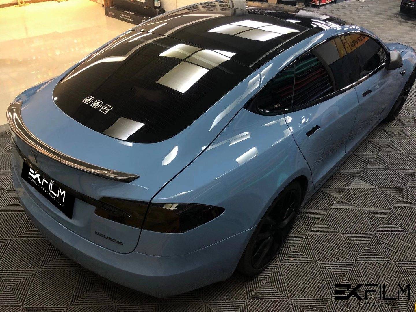 特斯拉model3汽车ek改色膜pet瓷器蓝_搜狐汽车_搜狐网