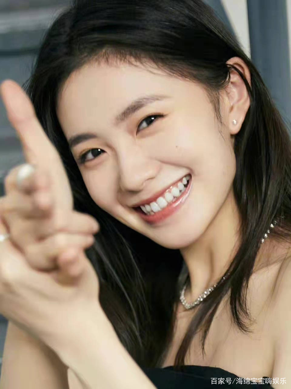 刘浩存什么来头 集万千宠爱于一身的谋女郎 出道便搭档影帝张译 张艺谋 全网搜 刘浩存什么来头 集万千宠爱于一身的谋女郎 出道便搭档影帝张译 张艺谋 全网搜