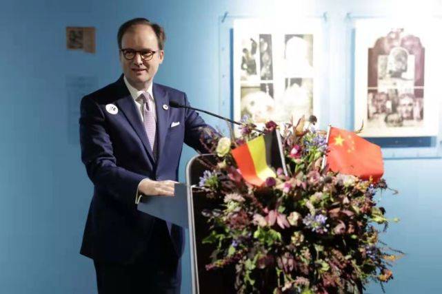 艺术|比利时艺术家达高斯版画作品在沈阳展出