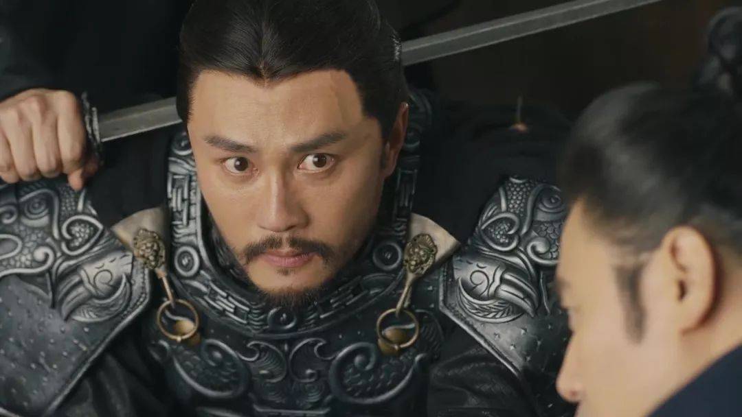 角色|《你迟到的许多年》里，“曹真大将军”章贺变身顶配的“大众男神”