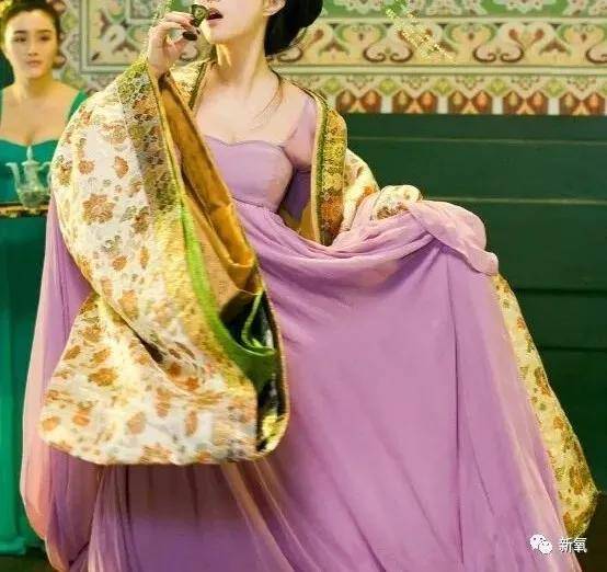 电影 怪马思纯的那些人，是看了和田惠美过去的作品吗？